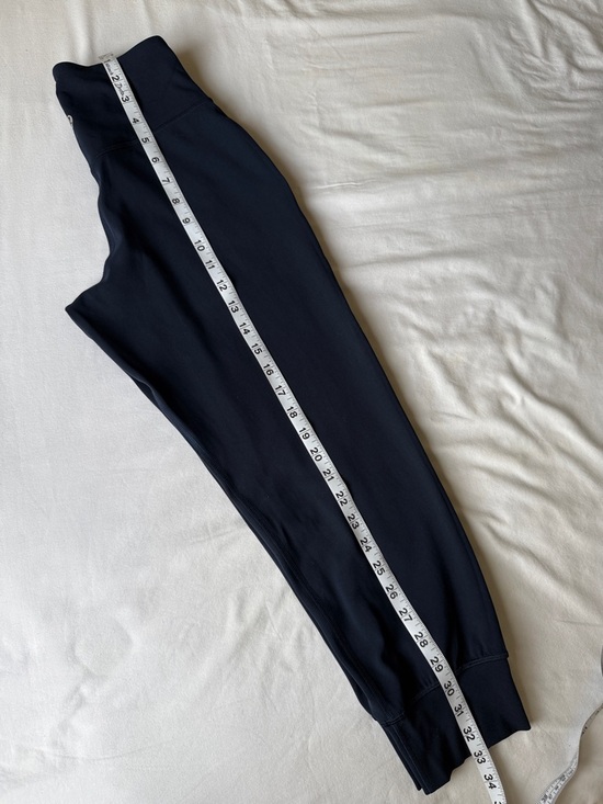 Lululemon Align Jogger 28"
True Navy ✨ - Picture 8 of 9